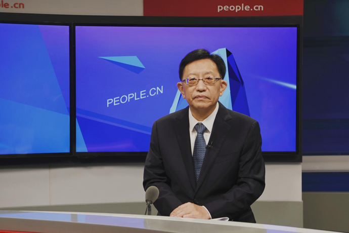 中國節(jié)能環(huán)保集團有限公司黨委書記、董事長宋鑫做客人民網(wǎng)。人民網(wǎng)記者 王曉嘯 攝