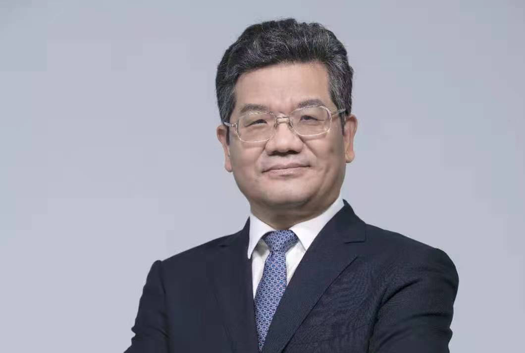 全國政協(xié)委員、中國稅務(wù)學(xué)會副會長 張連起
