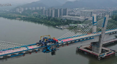 浙江：金建高鐵新安江特大橋合龍
