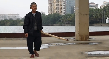 “人們都喊我萬(wàn)泉河邊的竹竿爺爺”